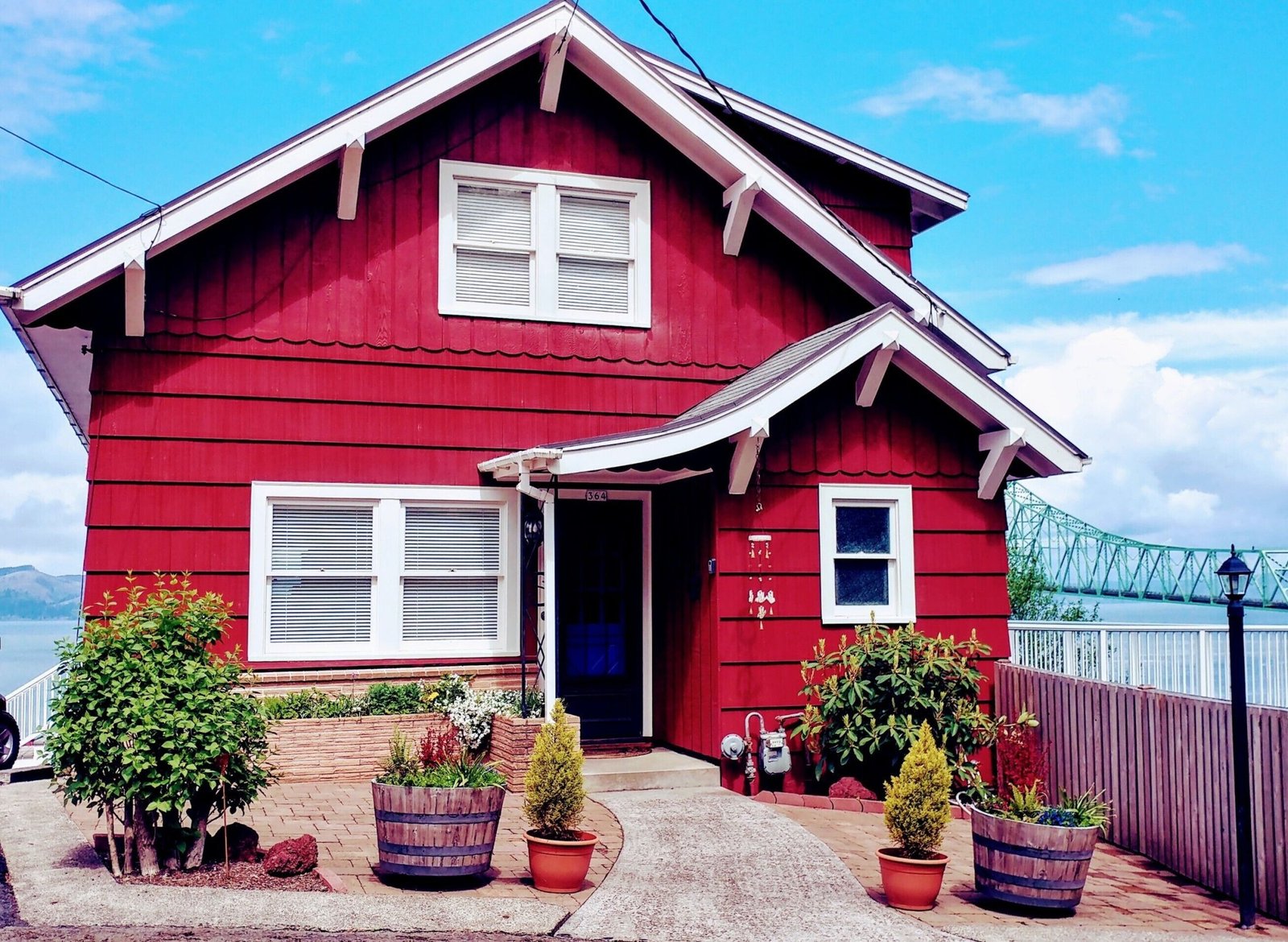 Stunning View Property Of Columbia River And Astoria-Megler Bridge from Hot Tub (Astoria)