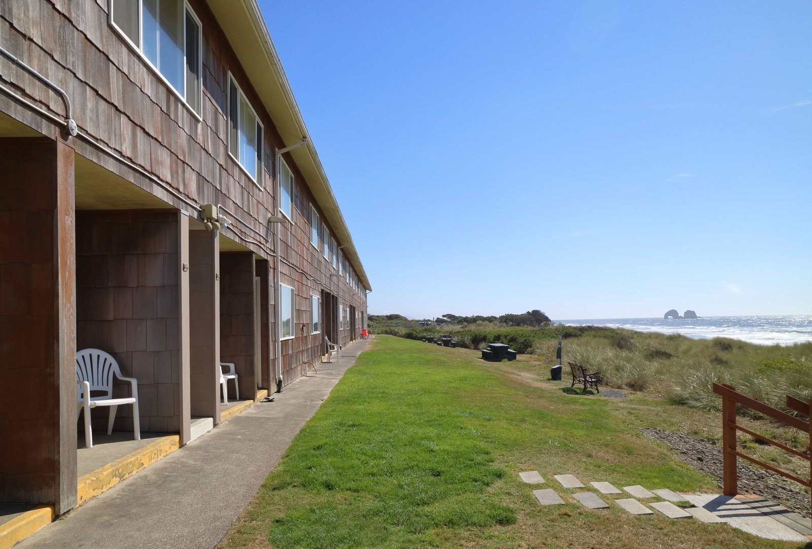 Silver Sands Motel (Rockaway Beach)