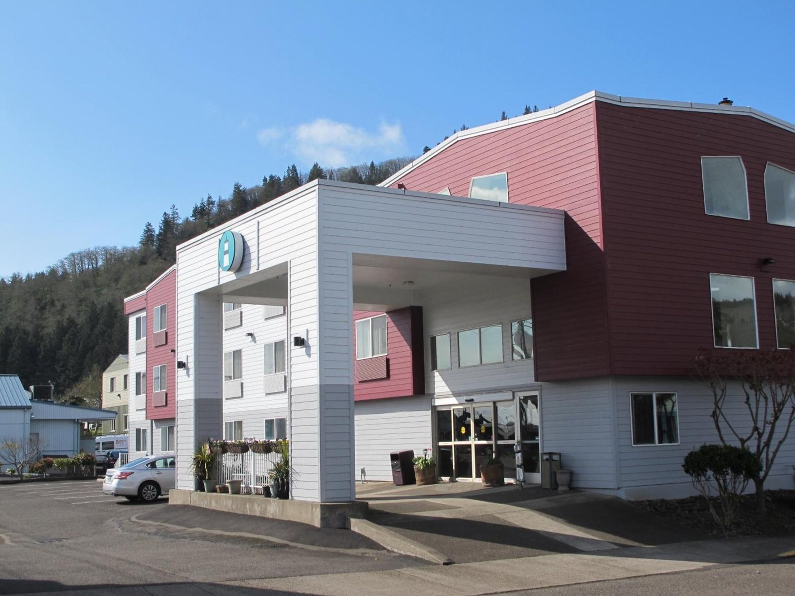 The Hotel Garibaldi (Near Rockaway Beach
