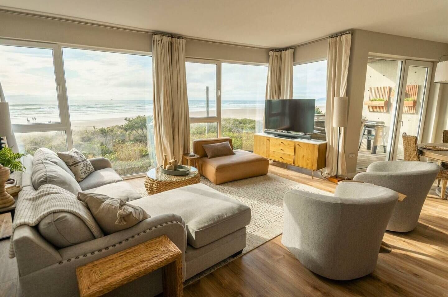 Stunning Ocean View | Private Balcony | Beachfront (Near Rockaway Beach)